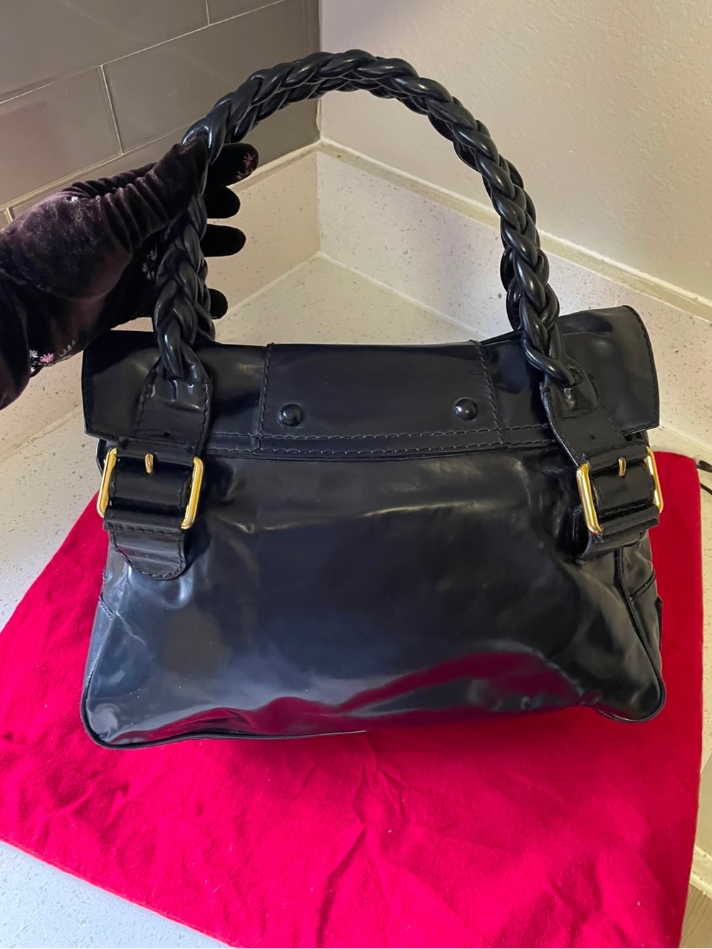 Valentino Garavani Black Patent Braided-Handle Shoulder Bag - Picture 5 of 13